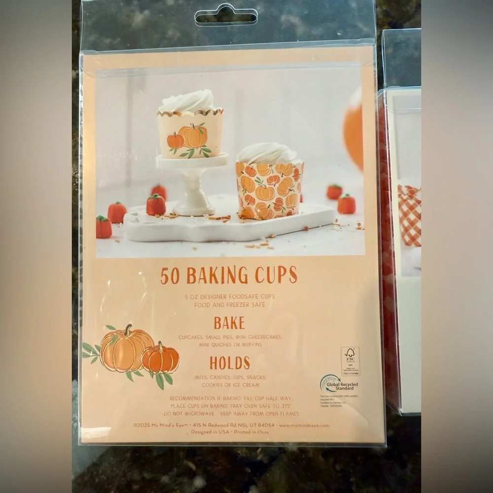 Fall themed baking cups